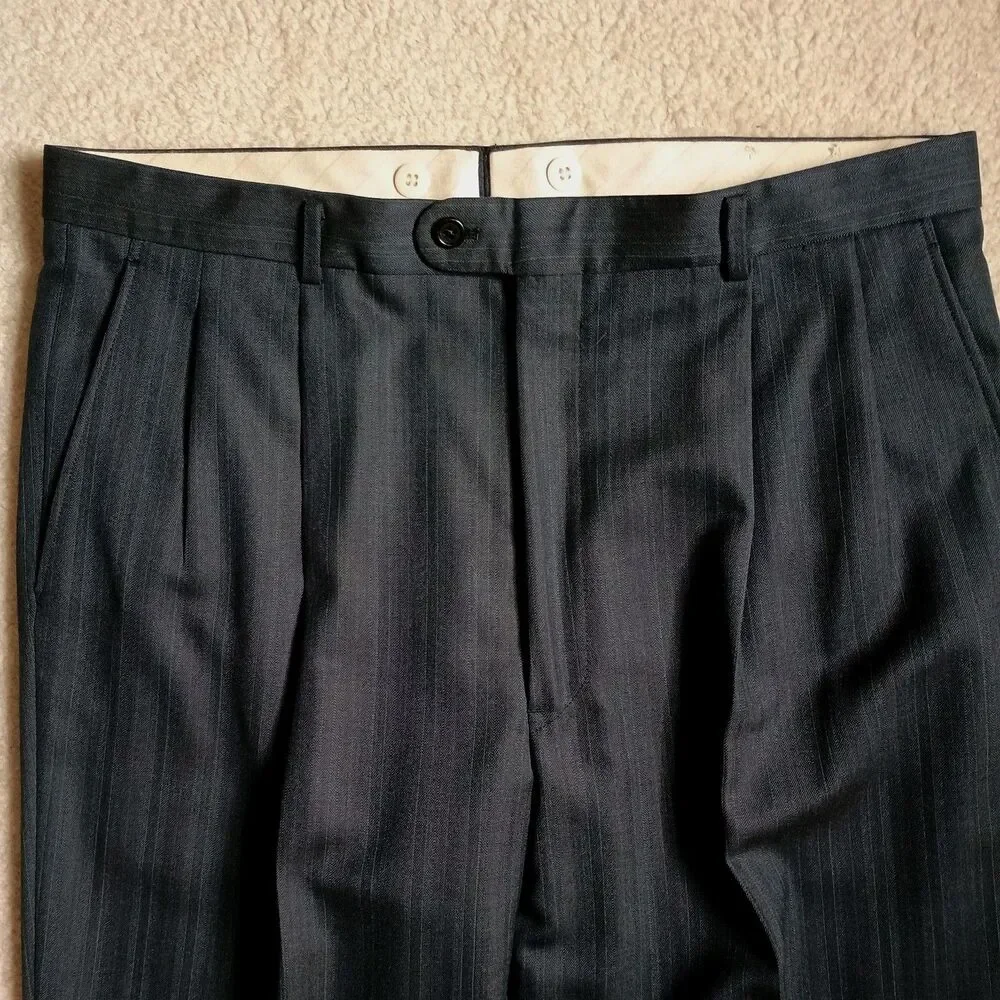 Vtg Hickey Freeman Saks Black Pinstripe Suit 42L 36x33 Wool/Cashmere USA Boardrm